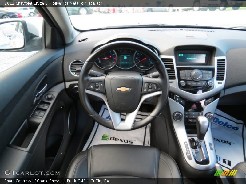 Silver Ice Metallic / Jet Black 2012 Chevrolet Cruze LT
