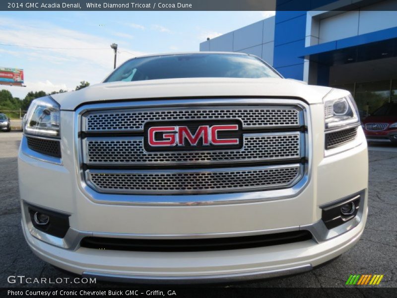 White Diamond Tricoat / Cocoa Dune 2014 GMC Acadia Denali