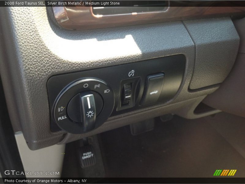 Silver Birch Metallic / Medium Light Stone 2008 Ford Taurus SEL