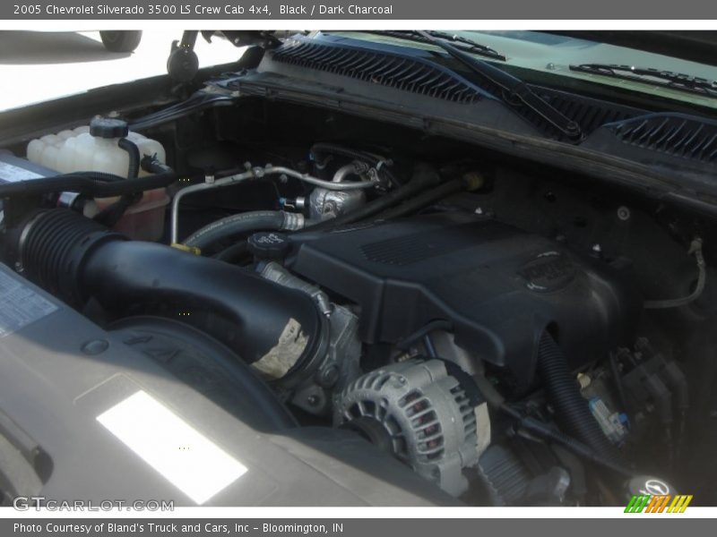 Black / Dark Charcoal 2005 Chevrolet Silverado 3500 LS Crew Cab 4x4