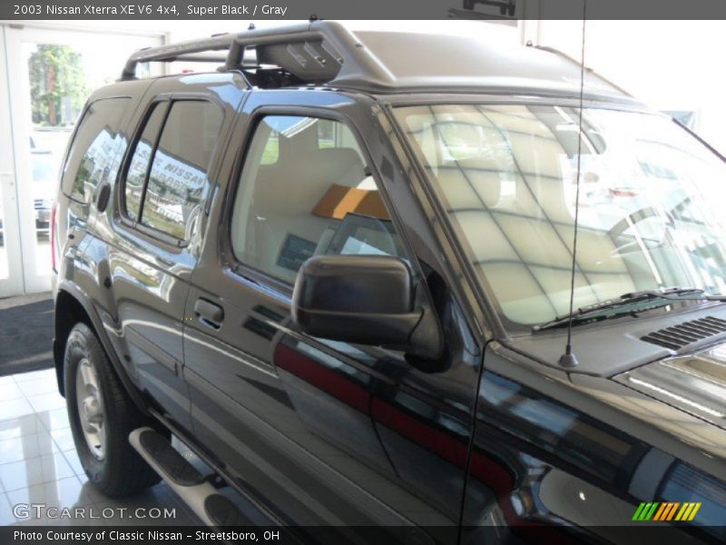 Super Black / Gray 2003 Nissan Xterra XE V6 4x4