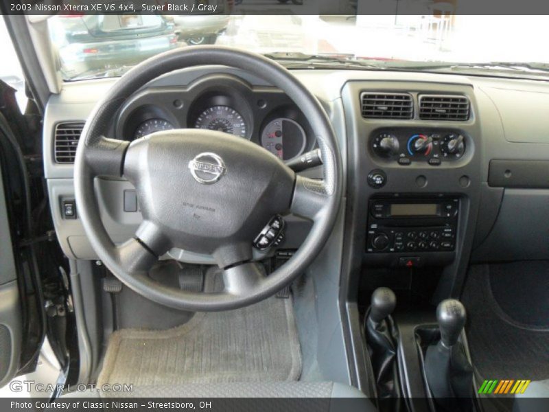 Super Black / Gray 2003 Nissan Xterra XE V6 4x4