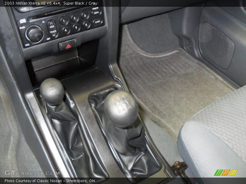 Super Black / Gray 2003 Nissan Xterra XE V6 4x4