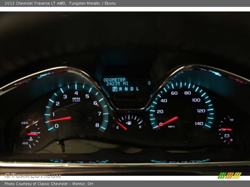 Tungsten Metallic / Ebony 2013 Chevrolet Traverse LT AWD