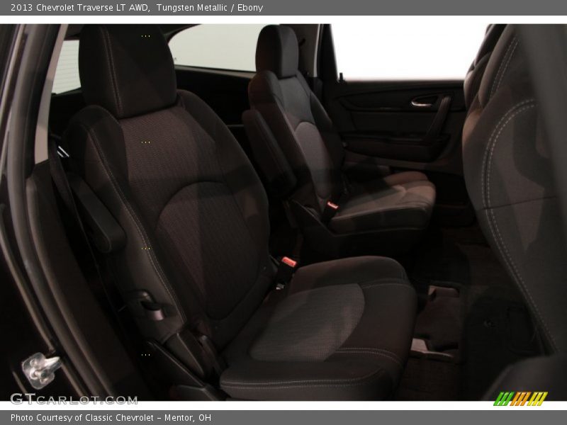 Tungsten Metallic / Ebony 2013 Chevrolet Traverse LT AWD