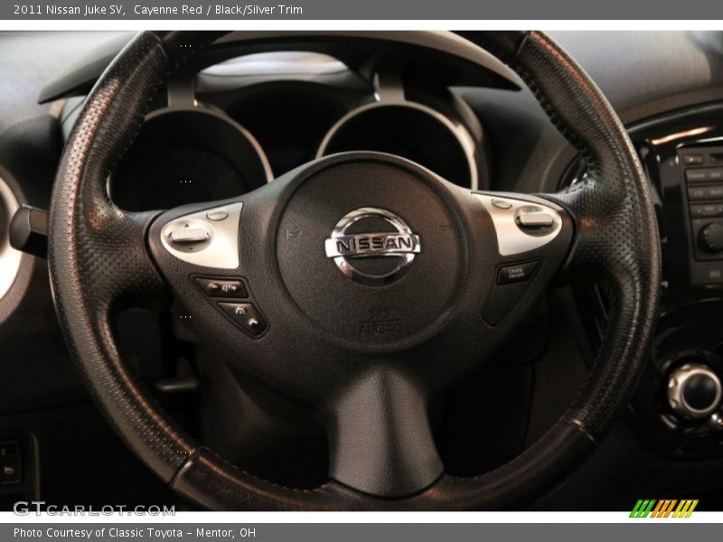 Cayenne Red / Black/Silver Trim 2011 Nissan Juke SV