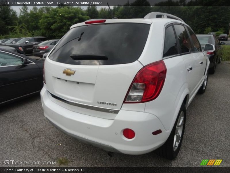 Arctic Ice White / Black 2013 Chevrolet Captiva Sport LTZ