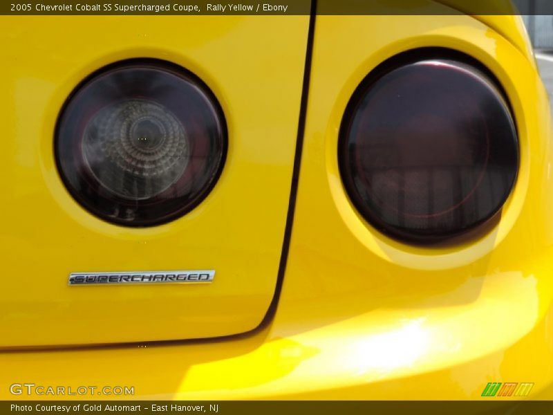 Rally Yellow / Ebony 2005 Chevrolet Cobalt SS Supercharged Coupe