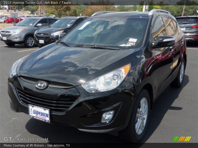 Ash Black / Taupe 2013 Hyundai Tucson GLS
