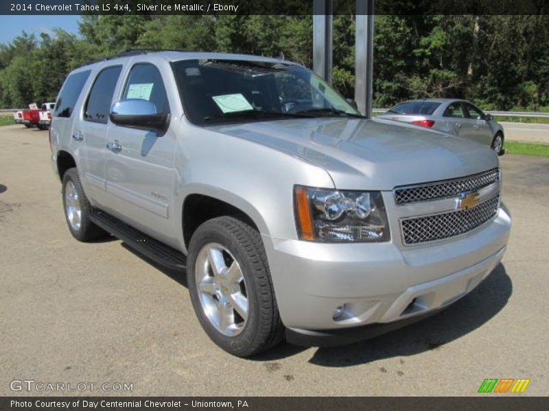 Front 3/4 View of 2014 Tahoe LS 4x4