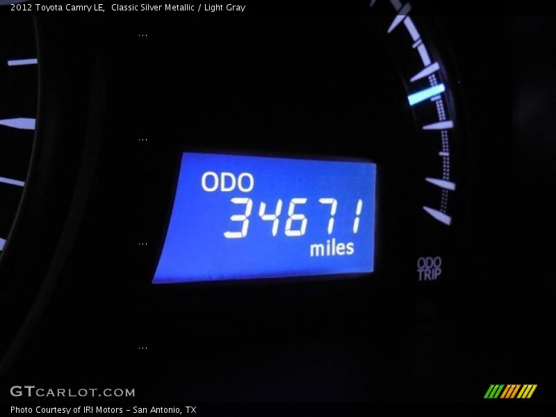 Classic Silver Metallic / Light Gray 2012 Toyota Camry LE