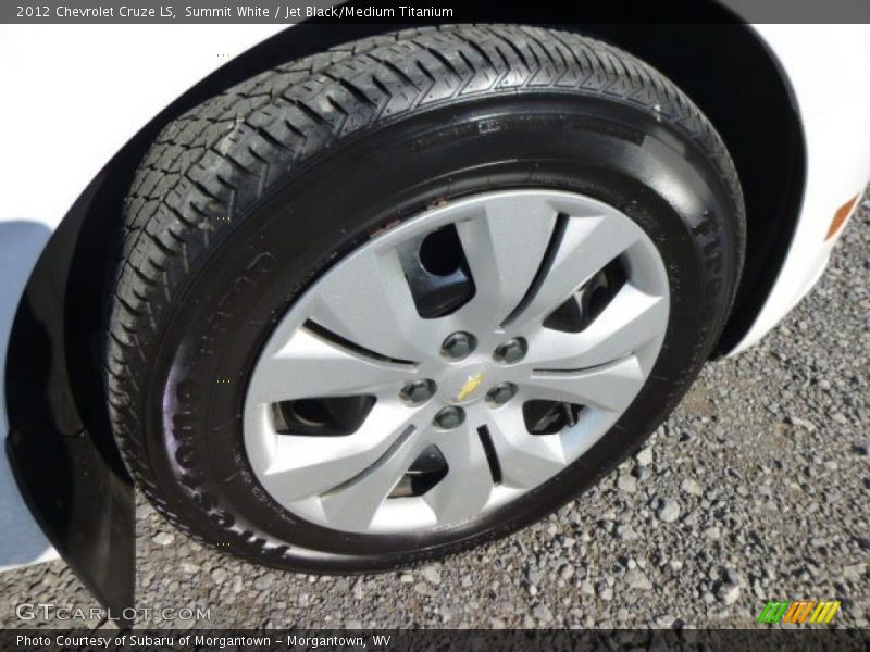 Summit White / Jet Black/Medium Titanium 2012 Chevrolet Cruze LS