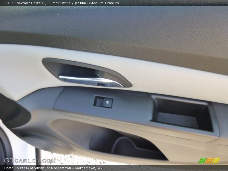 Summit White / Jet Black/Medium Titanium 2012 Chevrolet Cruze LS