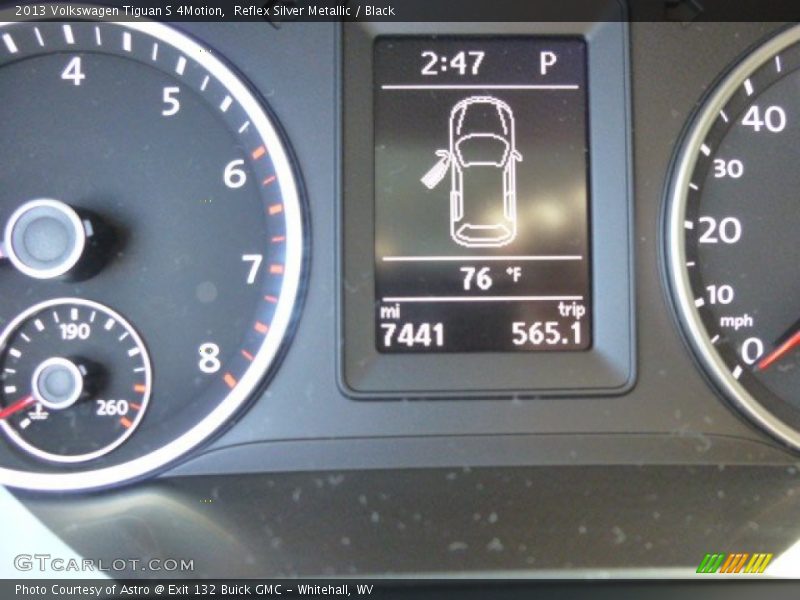 Reflex Silver Metallic / Black 2013 Volkswagen Tiguan S 4Motion
