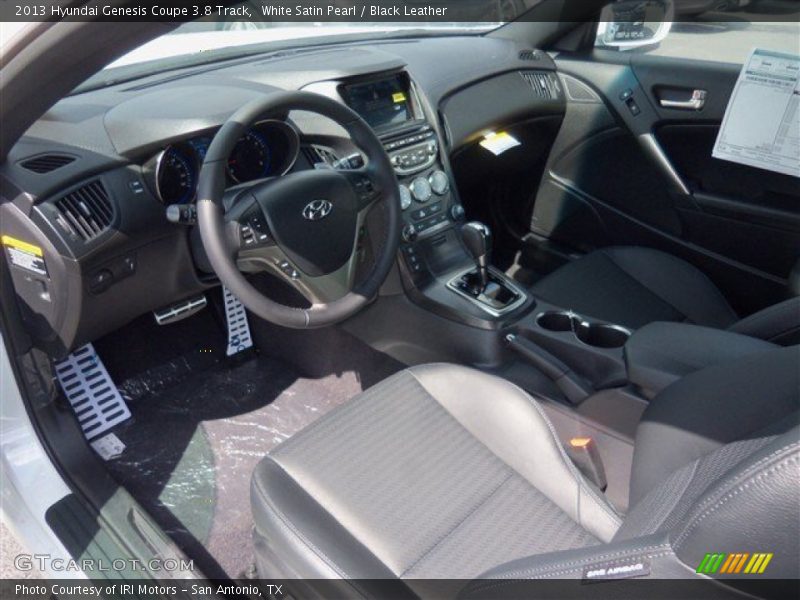 White Satin Pearl / Black Leather 2013 Hyundai Genesis Coupe 3.8 Track
