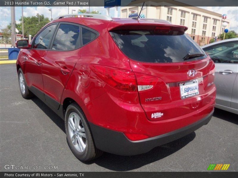 Garnet Red / Taupe 2013 Hyundai Tucson GLS