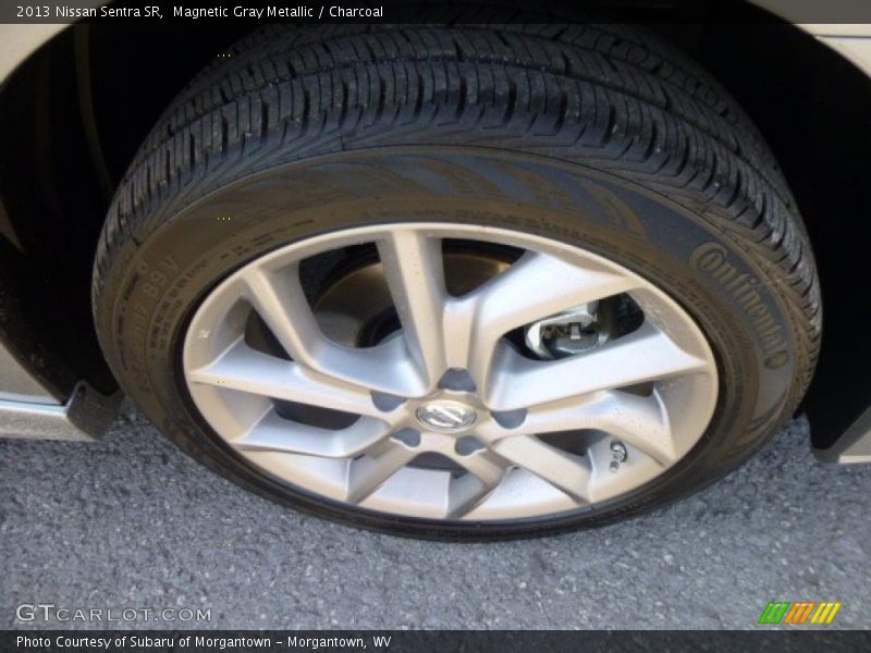 Magnetic Gray Metallic / Charcoal 2013 Nissan Sentra SR