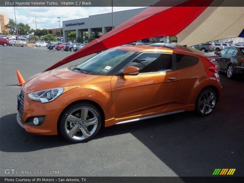 Vitamin C / Black 2013 Hyundai Veloster Turbo