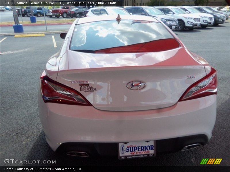 White Satin Pearl / Black Cloth 2013 Hyundai Genesis Coupe 2.0T