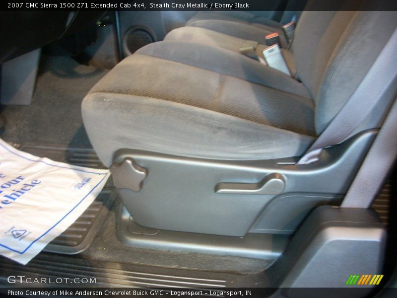 Stealth Gray Metallic / Ebony Black 2007 GMC Sierra 1500 Z71 Extended Cab 4x4