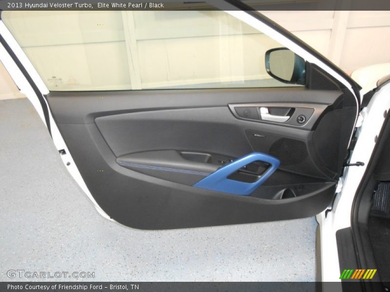 Elite White Pearl / Black 2013 Hyundai Veloster Turbo