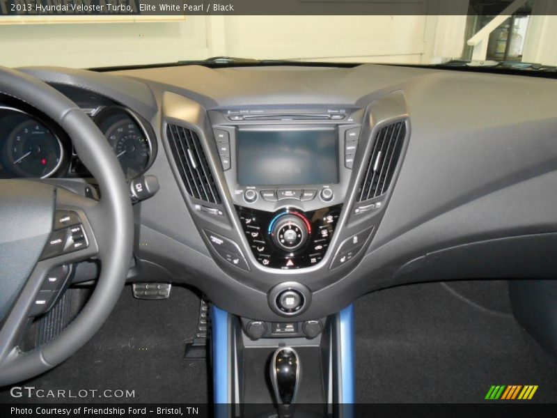 Elite White Pearl / Black 2013 Hyundai Veloster Turbo