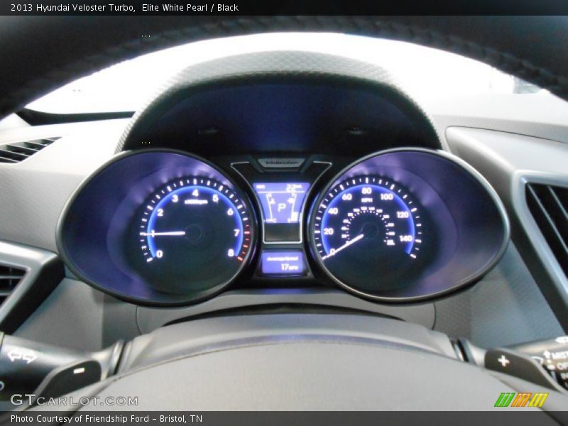 Elite White Pearl / Black 2013 Hyundai Veloster Turbo