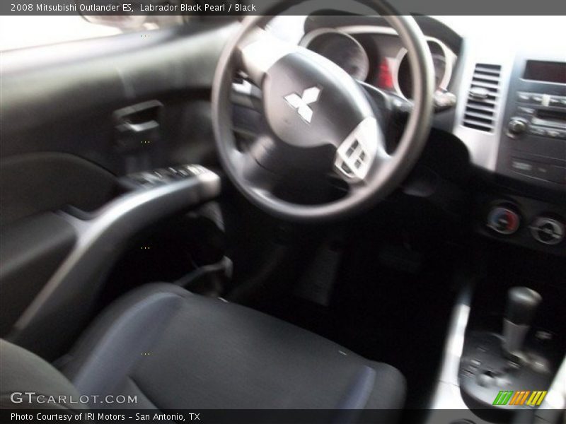 Labrador Black Pearl / Black 2008 Mitsubishi Outlander ES