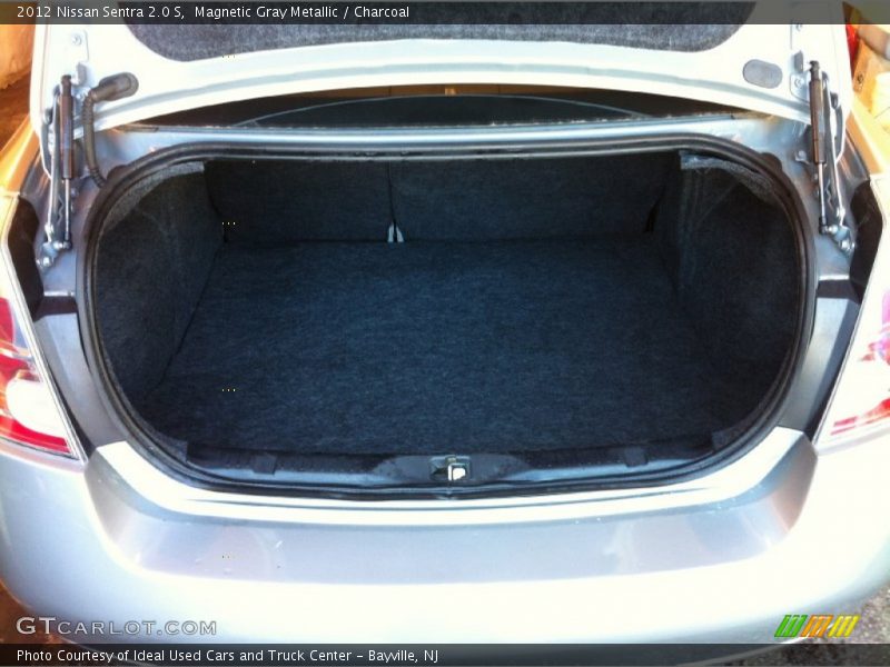 Magnetic Gray Metallic / Charcoal 2012 Nissan Sentra 2.0 S
