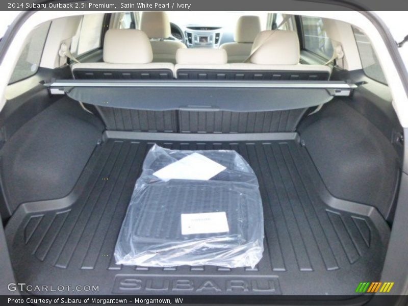 Satin White Pearl / Ivory 2014 Subaru Outback 2.5i Premium