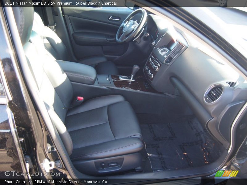Super Black / Charcoal 2011 Nissan Maxima 3.5 SV Premium