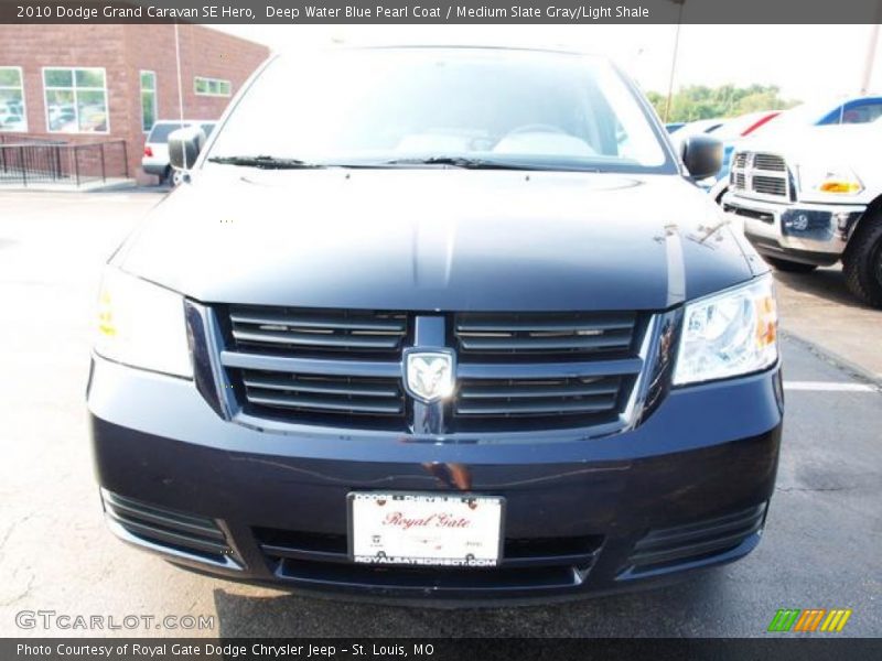 Deep Water Blue Pearl Coat / Medium Slate Gray/Light Shale 2010 Dodge Grand Caravan SE Hero
