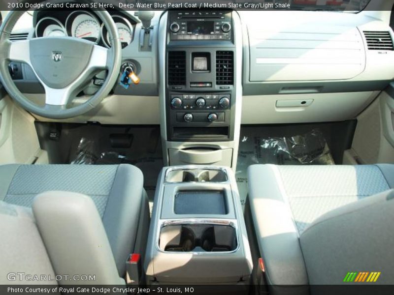 Deep Water Blue Pearl Coat / Medium Slate Gray/Light Shale 2010 Dodge Grand Caravan SE Hero