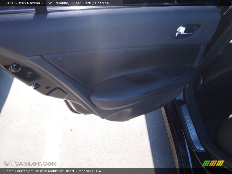 Super Black / Charcoal 2011 Nissan Maxima 3.5 SV Premium