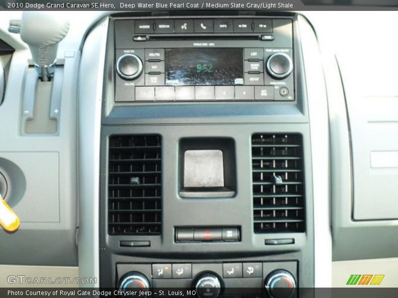 Deep Water Blue Pearl Coat / Medium Slate Gray/Light Shale 2010 Dodge Grand Caravan SE Hero