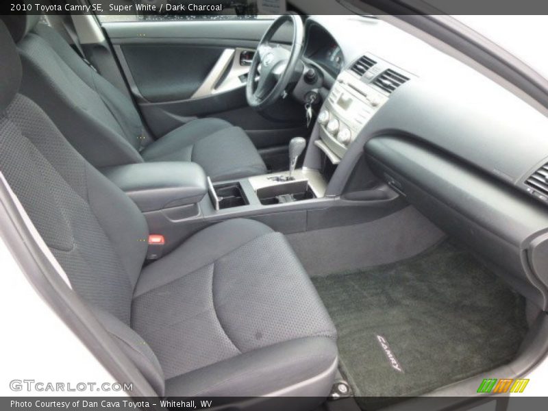 Super White / Dark Charcoal 2010 Toyota Camry SE