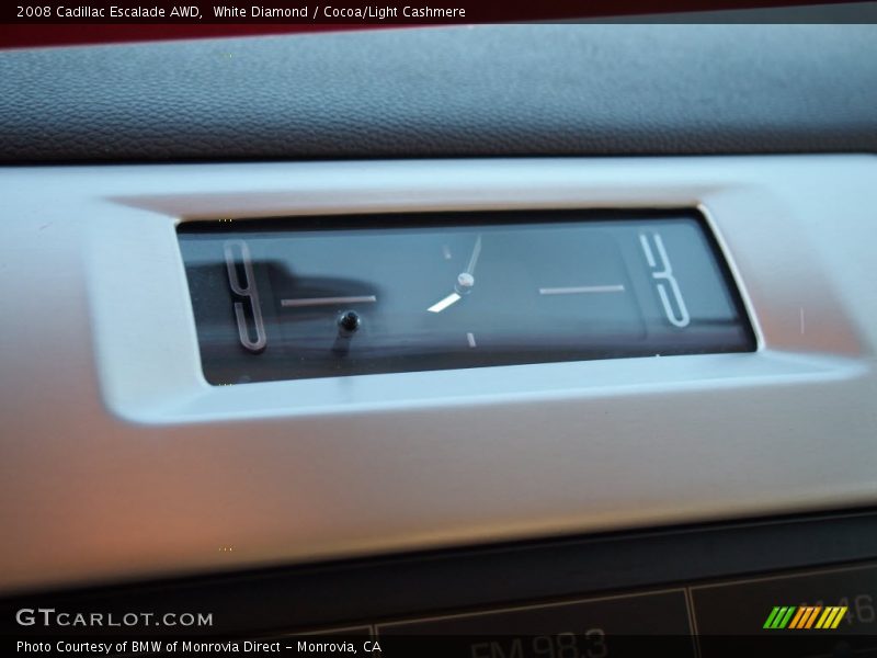 White Diamond / Cocoa/Light Cashmere 2008 Cadillac Escalade AWD