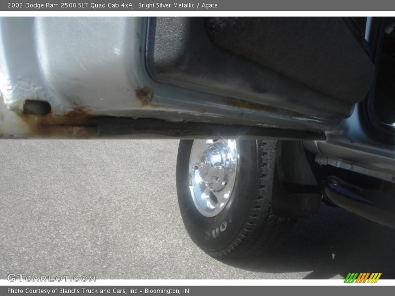 Bright Silver Metallic / Agate 2002 Dodge Ram 2500 SLT Quad Cab 4x4
