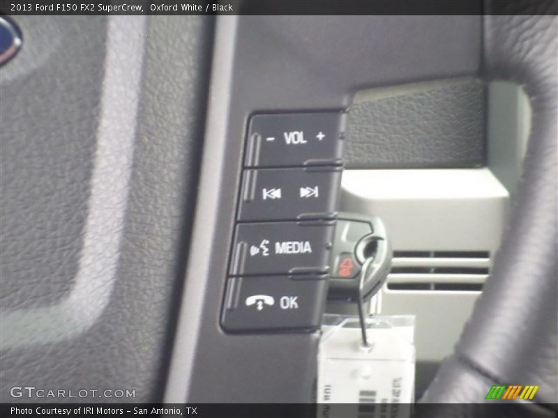 Oxford White / Black 2013 Ford F150 FX2 SuperCrew