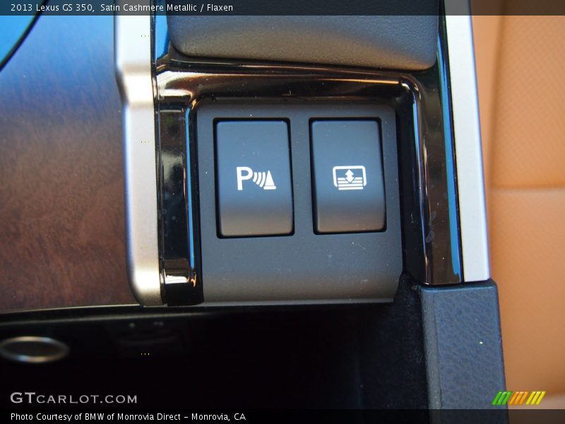 Satin Cashmere Metallic / Flaxen 2013 Lexus GS 350