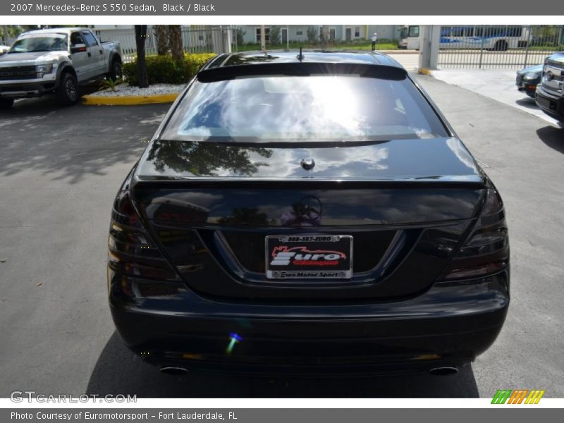 Black / Black 2007 Mercedes-Benz S 550 Sedan