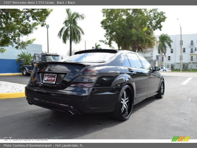 Black / Black 2007 Mercedes-Benz S 550 Sedan