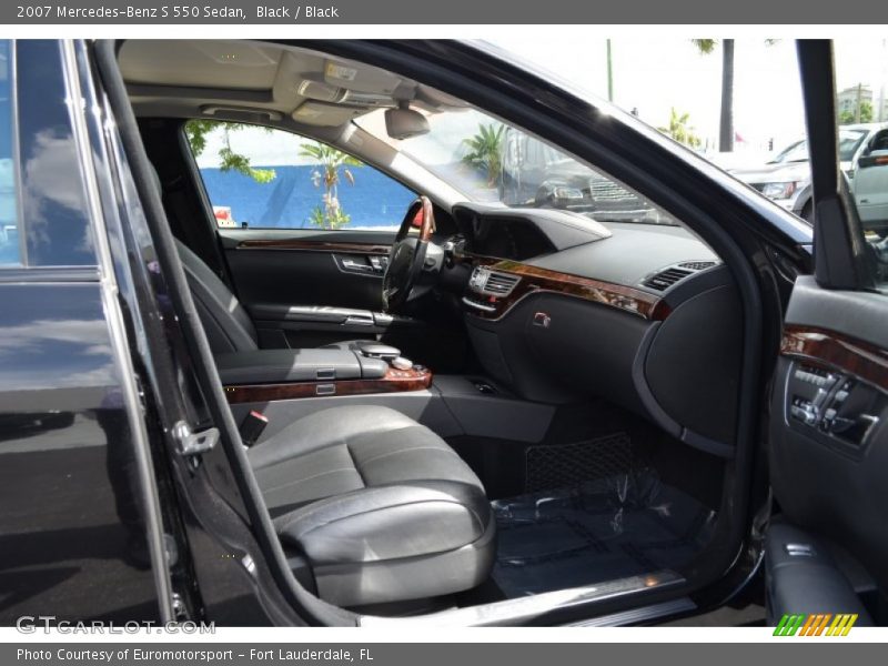 Black / Black 2007 Mercedes-Benz S 550 Sedan