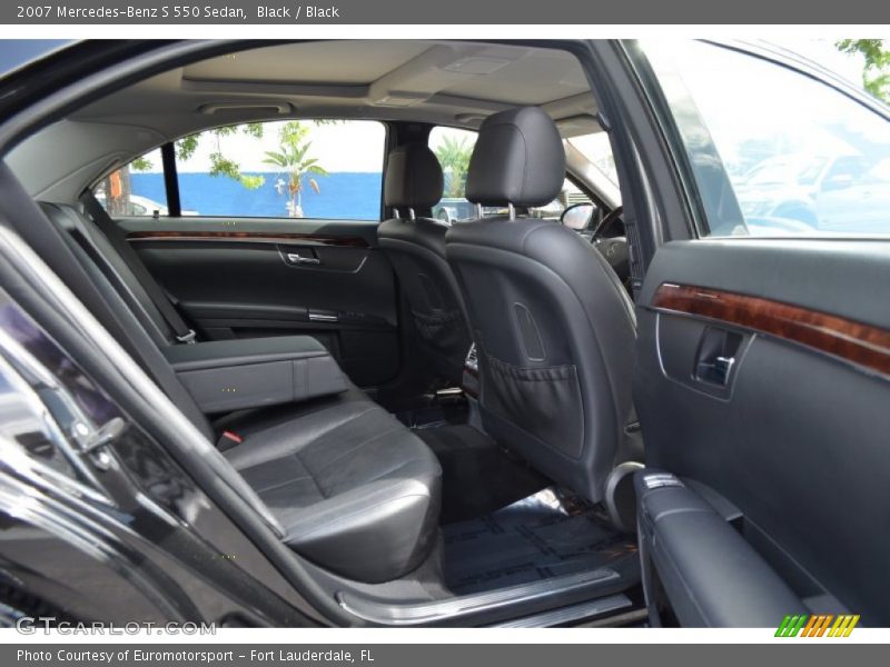 Black / Black 2007 Mercedes-Benz S 550 Sedan