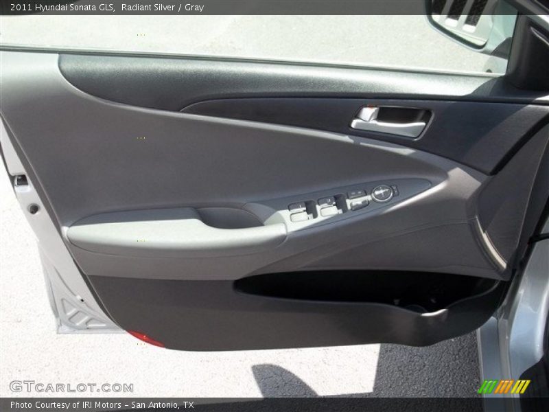 Radiant Silver / Gray 2011 Hyundai Sonata GLS