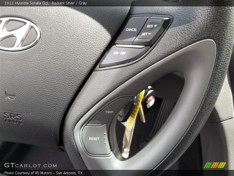 Radiant Silver / Gray 2011 Hyundai Sonata GLS