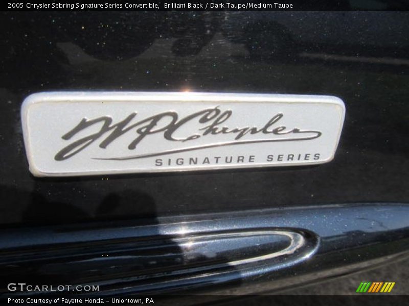 Brilliant Black / Dark Taupe/Medium Taupe 2005 Chrysler Sebring Signature Series Convertible