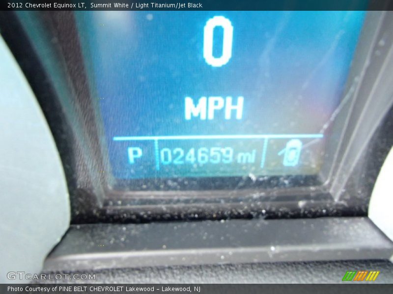 Summit White / Light Titanium/Jet Black 2012 Chevrolet Equinox LT