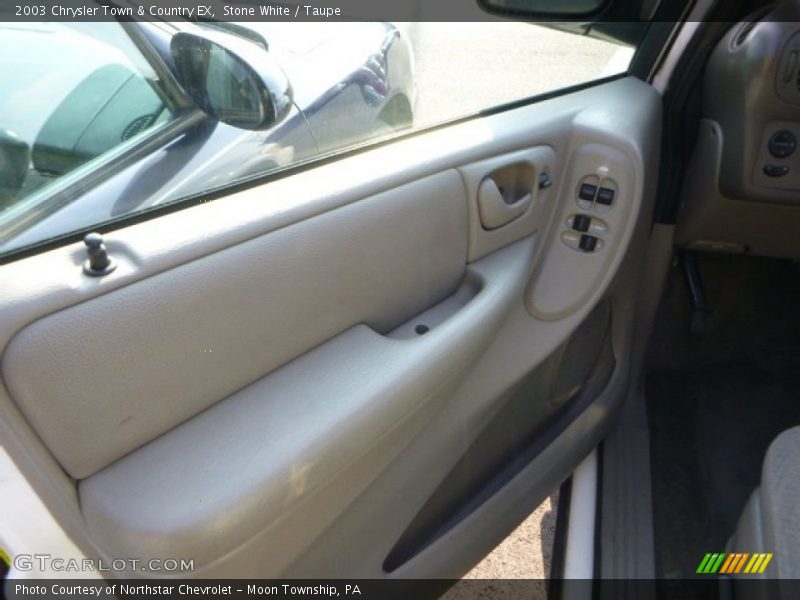 Stone White / Taupe 2003 Chrysler Town & Country EX