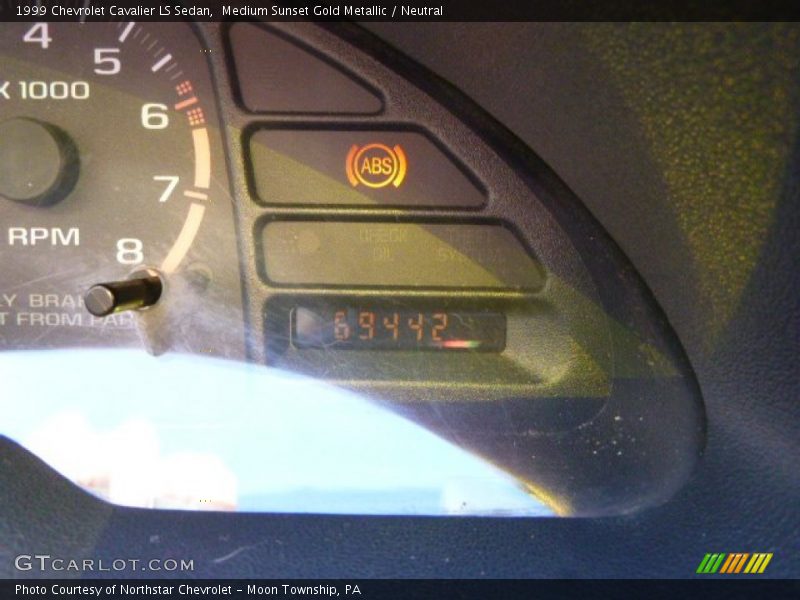 Medium Sunset Gold Metallic / Neutral 1999 Chevrolet Cavalier LS Sedan